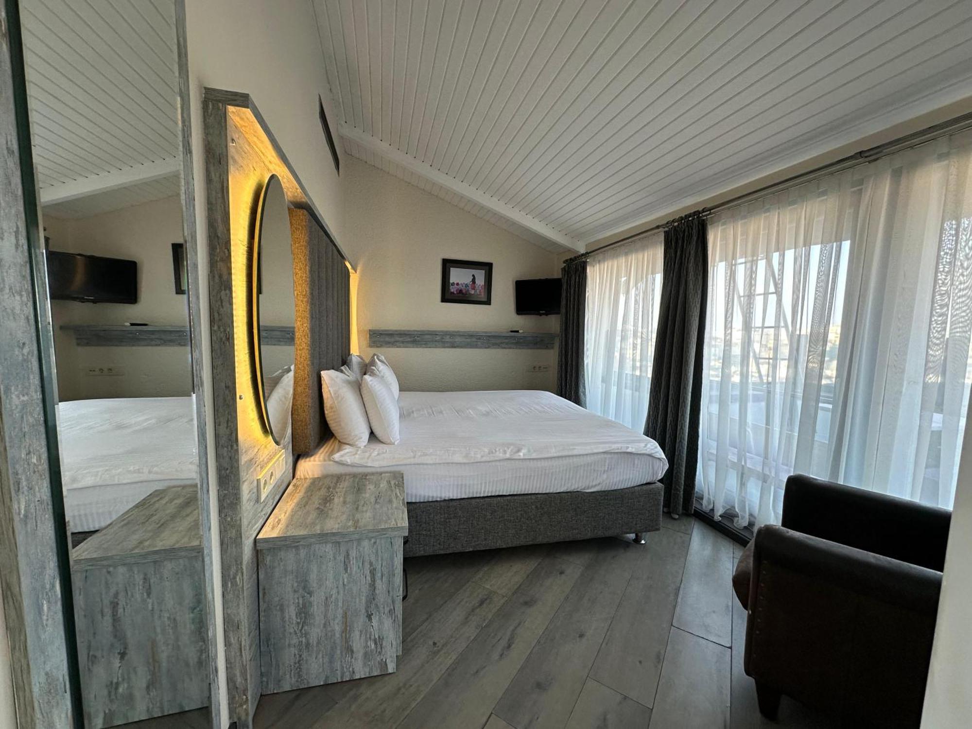 Faros Hotel Taksim-Special Category Estambul Exterior foto